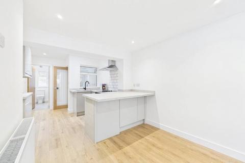 undefined, High Street, Gloucester, Gloucestershire, GL1