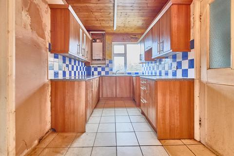 3 bedroom semi-detached house for sale, Northfield Road, Hinckley