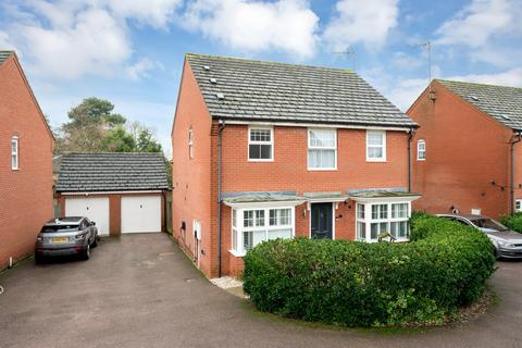 4 bedroom detached house for sale, Hillside Gardens, Wittering