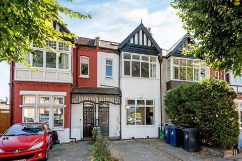 undefined, Little Ealing Lane, London W5