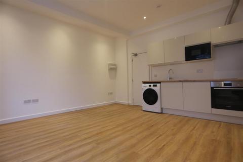 1 bedroom flat to rent, Seafield Road, Hove