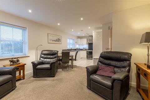 undefined, Berwick Brae, Perth