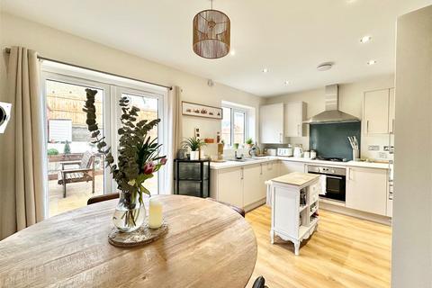 4 bedroom semi-detached house for sale, Barnes Street, New Mills SK22