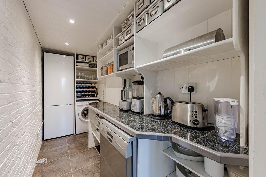 Pantry (1)