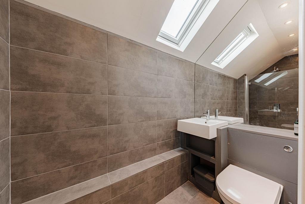 En-Suite (1)