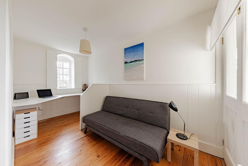 Bedroom Four (1)