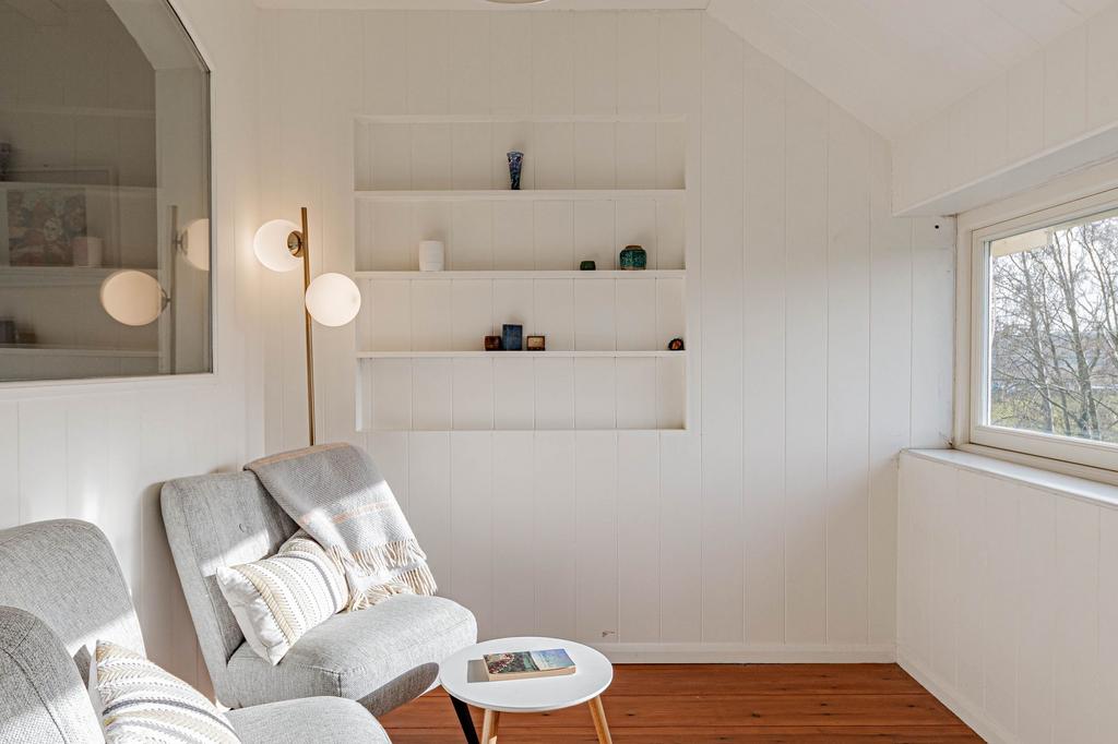 Reading Room (1)