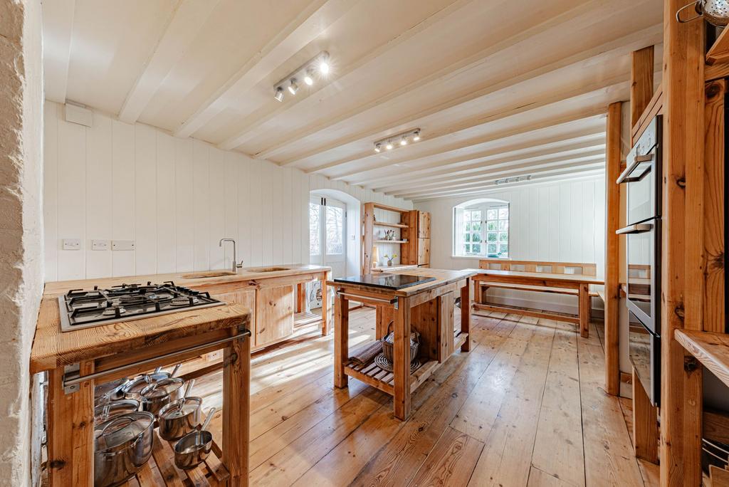 Kitchen (1)