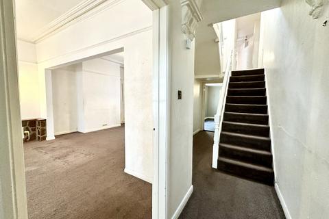 4 bedroom terraced house for sale, Summerland Street, Barnstaple, EX32
