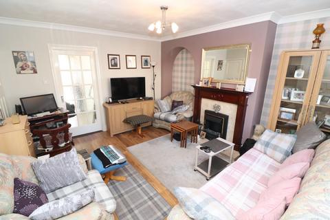 2 bedroom terraced house for sale, Kings Avenue, Higham Ferrers NN10