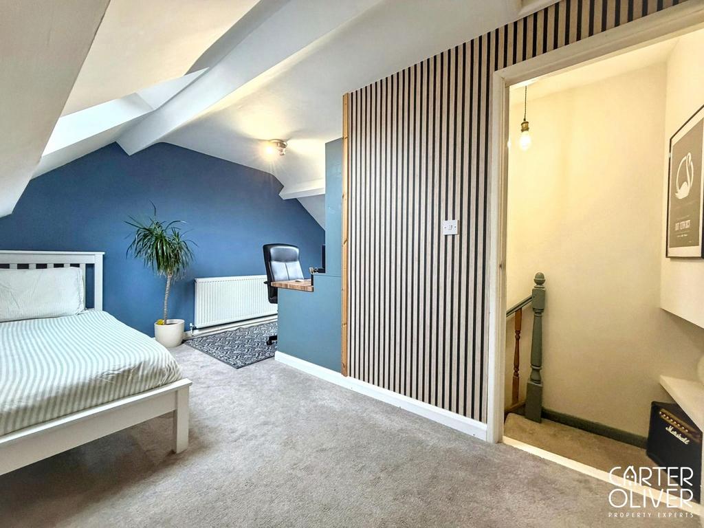 Bedroom 2 / Home Office