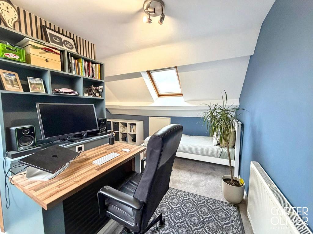 Bedroom 2 / Home Office