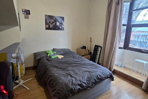 1 bedroom flat to rent, Bristol Road, Selly Oak B29