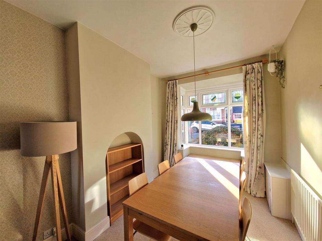 45 Park Rd Photo Dining Room View of Front.jpg