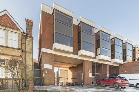 1 bedroom flat to rent, Redbourne Avenue, London N3