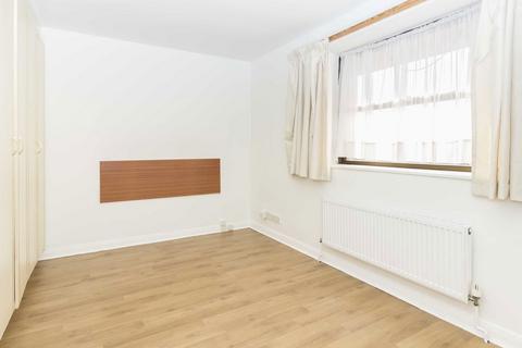 1 bedroom flat to rent, Redbourne Avenue, London N3