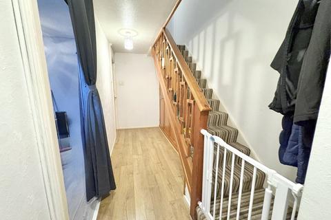 3 bedroom terraced house for sale, Millfield, Creekmoor, Poole, BH17
