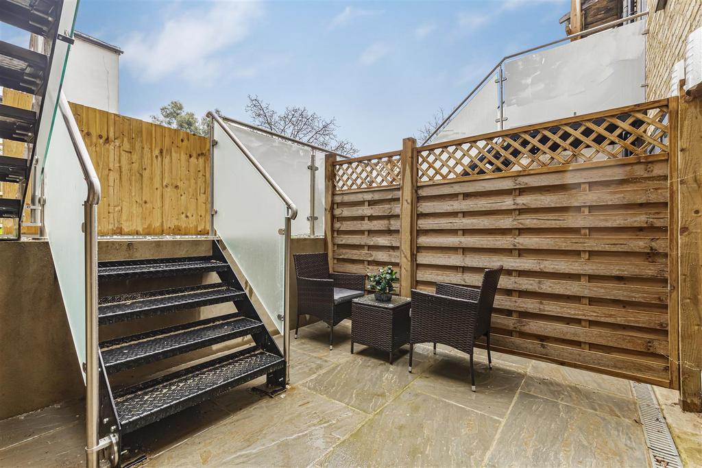 James anders hmond road-sw14   7 .jpg