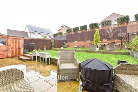 3 bedroom semi-detached house for sale, Running Well, Runwell, Wickford, Essex