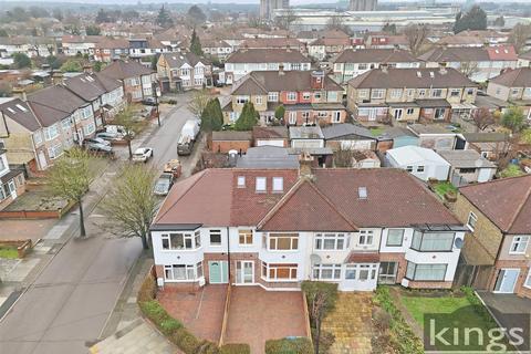 4 bedroom terraced house for sale, Norfolk Road, Enfield