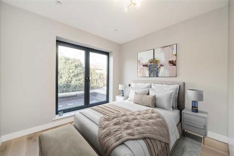 4 bedroom terraced house for sale, Vespan Road, London W12