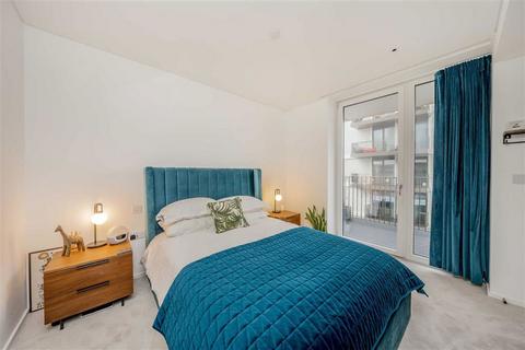 1 bedroom flat for sale, Coda Residences, London SW11