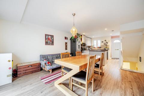 4 bedroom terraced house for sale, Blondin Street, Bow Quarter, E3