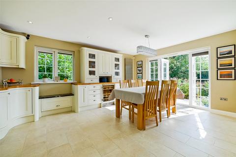 undefined, Spring Gardens, Newbury, Berkshire, RG20