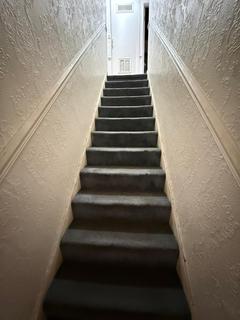 3 bedroom terraced house to rent, Bastable Avenue, Barking IG11