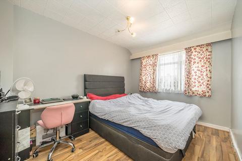 undefined, Meadway, Surbiton KT5