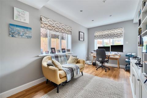 4 bedroom detached house for sale, The Furrows, Walton-On-Thames, KT12