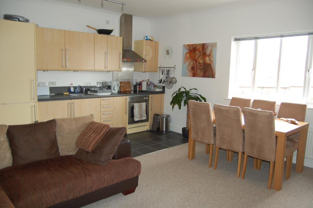 Lounge 1 (Main)