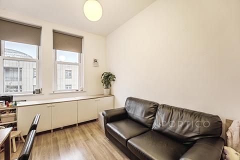 1 bedroom flat to rent, Lavender Hill, London, SW11