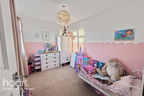 3 bedroom detached house for sale, Talbot Street, Swadlincote