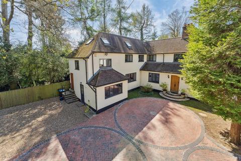 6 bedroom detached house for sale, London Road, Berkhamsted, HP4