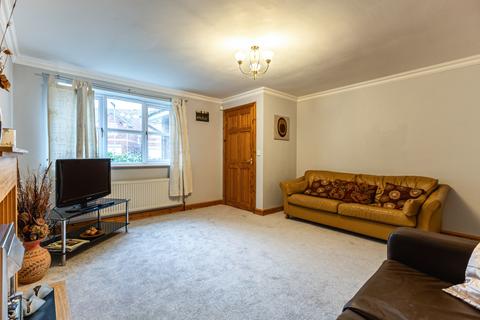 undefined, Regent Court, Hoyland, S74