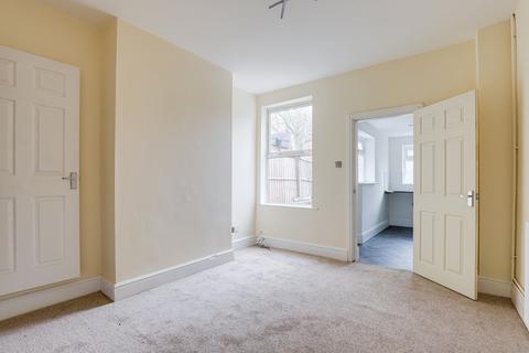 2 bedroom terraced house for sale, Hazelwood Road, Nottingham NG7