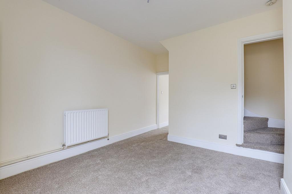 House in Nottingham, Nottinghamshire - View 6