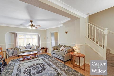 3 bedroom terraced house for sale, Cannington Road, Essex