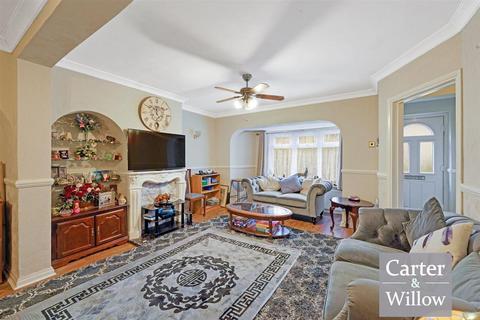 3 bedroom terraced house for sale, Cannington Road, Essex