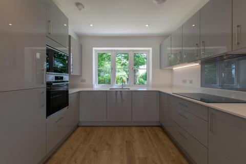 undefined, Almond Close, Great Shelford