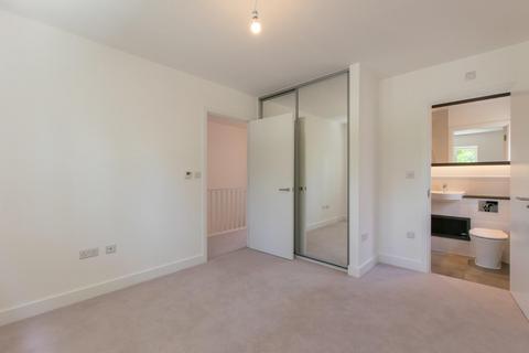 undefined, Almond Close, Great Shelford