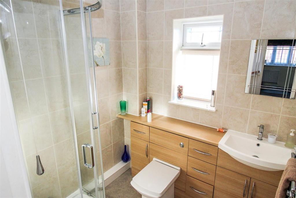 Shower Room.jpg
