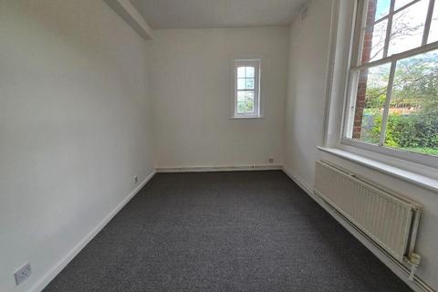 undefined, Lower Road, Orpington BR5