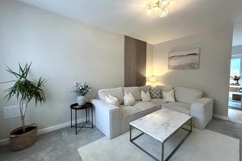 2 bedroom terraced house for sale, Wheatfield Avenue, Chippenham