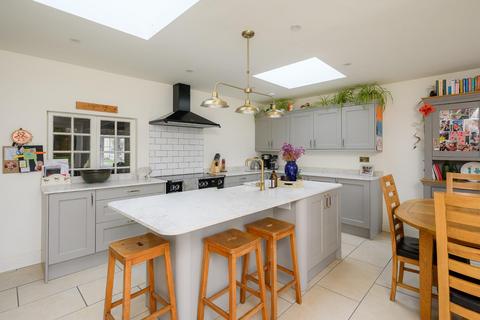 4 bedroom house for sale, Main Street, Hovingham, York