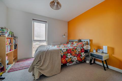 2 bedroom apartment for sale, Whitsun Leaze, Patchway, Bristol