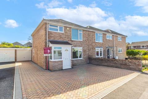 undefined, Grace Close, Yatton