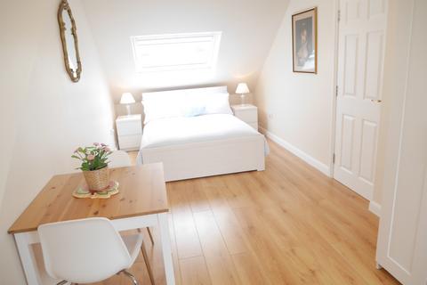 undefined, Thirlmere Gardens, Wembley HA9