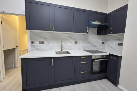 2 bedroom apartment to rent, Chapter Road, London, NW2